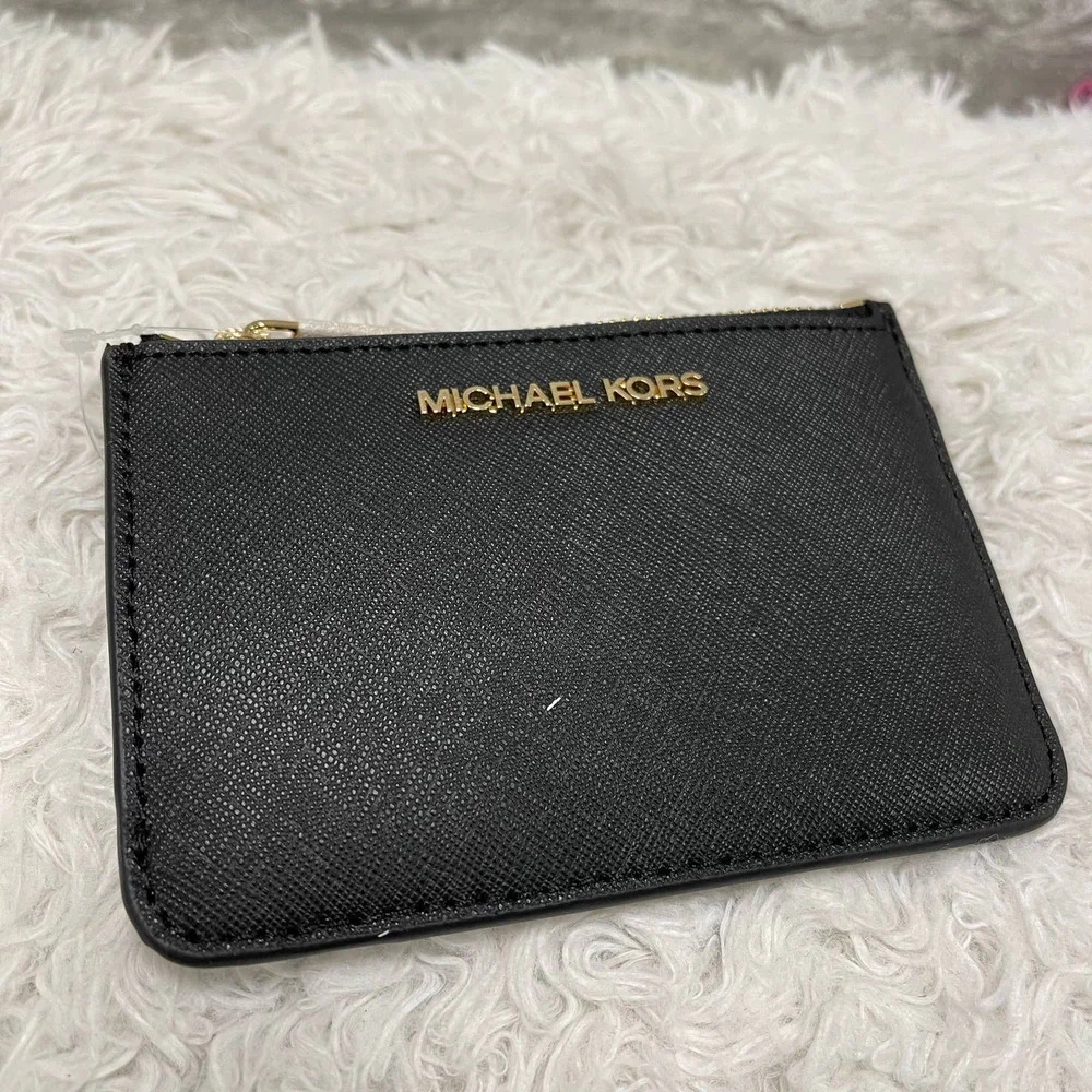 $188 Retail Brand new Michael Kors coin pouch with ID leather. - Picture 1 of 5